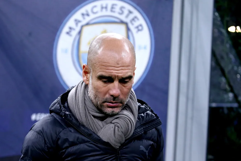 Guardiola zakażony COVID-19. Siedmiu piłkarzy Man City w izolacji