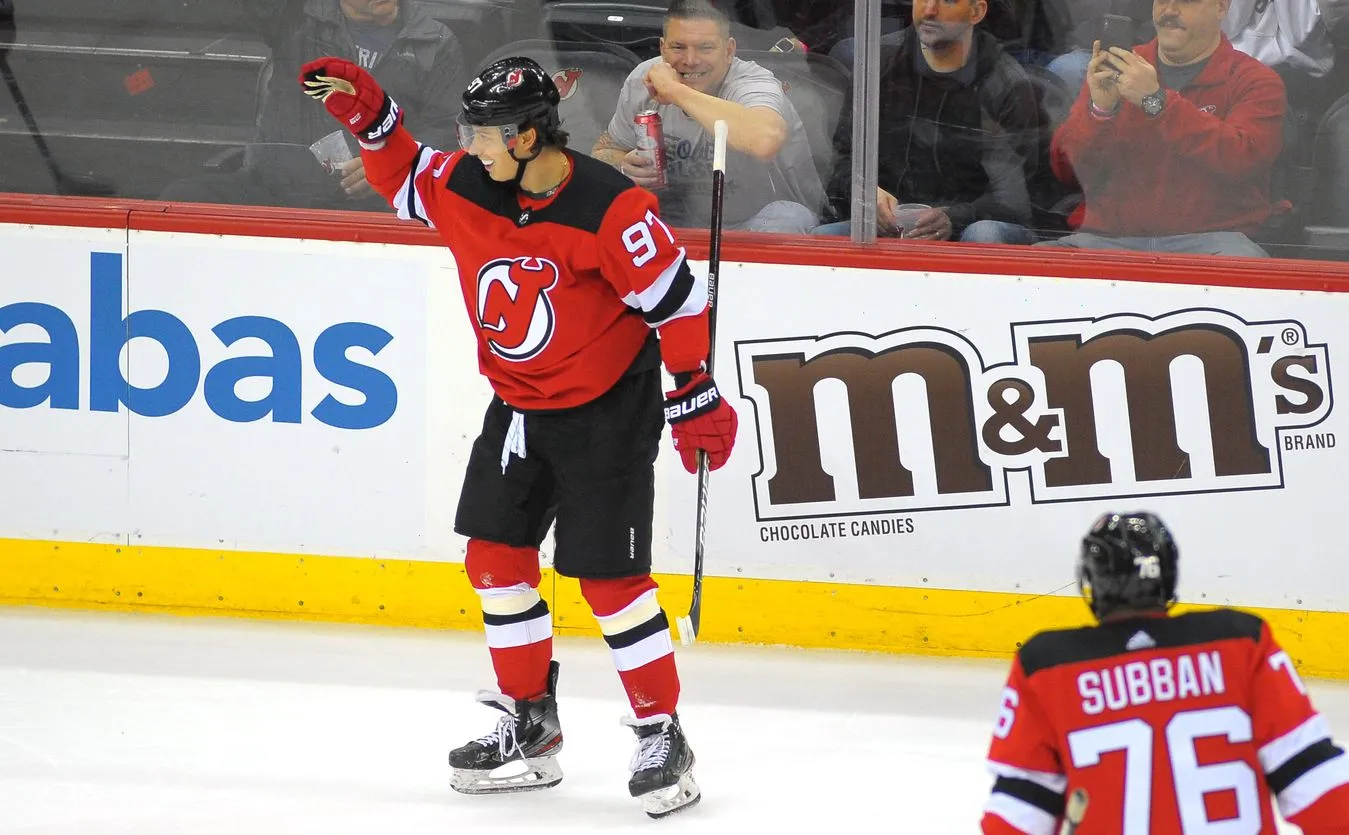 Liga NHL. Devils wrócili na zwycięską ścieżkę, zadyszka "Złotych Rycerzy"