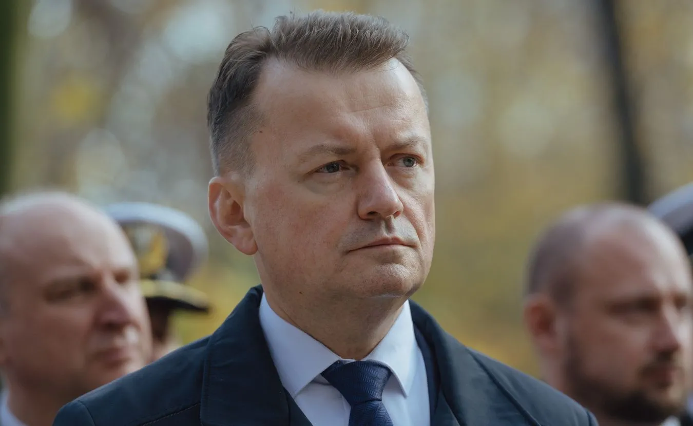 Błaszczak: Zawarliśmy umowę z Saab na dostawę bezzałogowego system treningowego AUV 62-AT