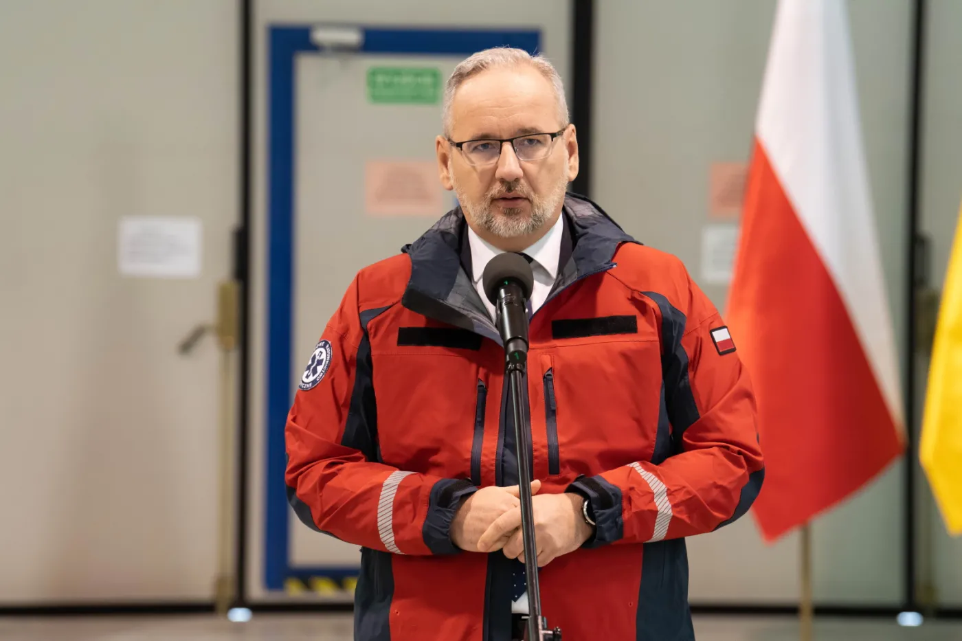 Organizacja, która "sprzyja Putinowi", grozi Niedzielskiemu. "Ochrona została wzmocniona"