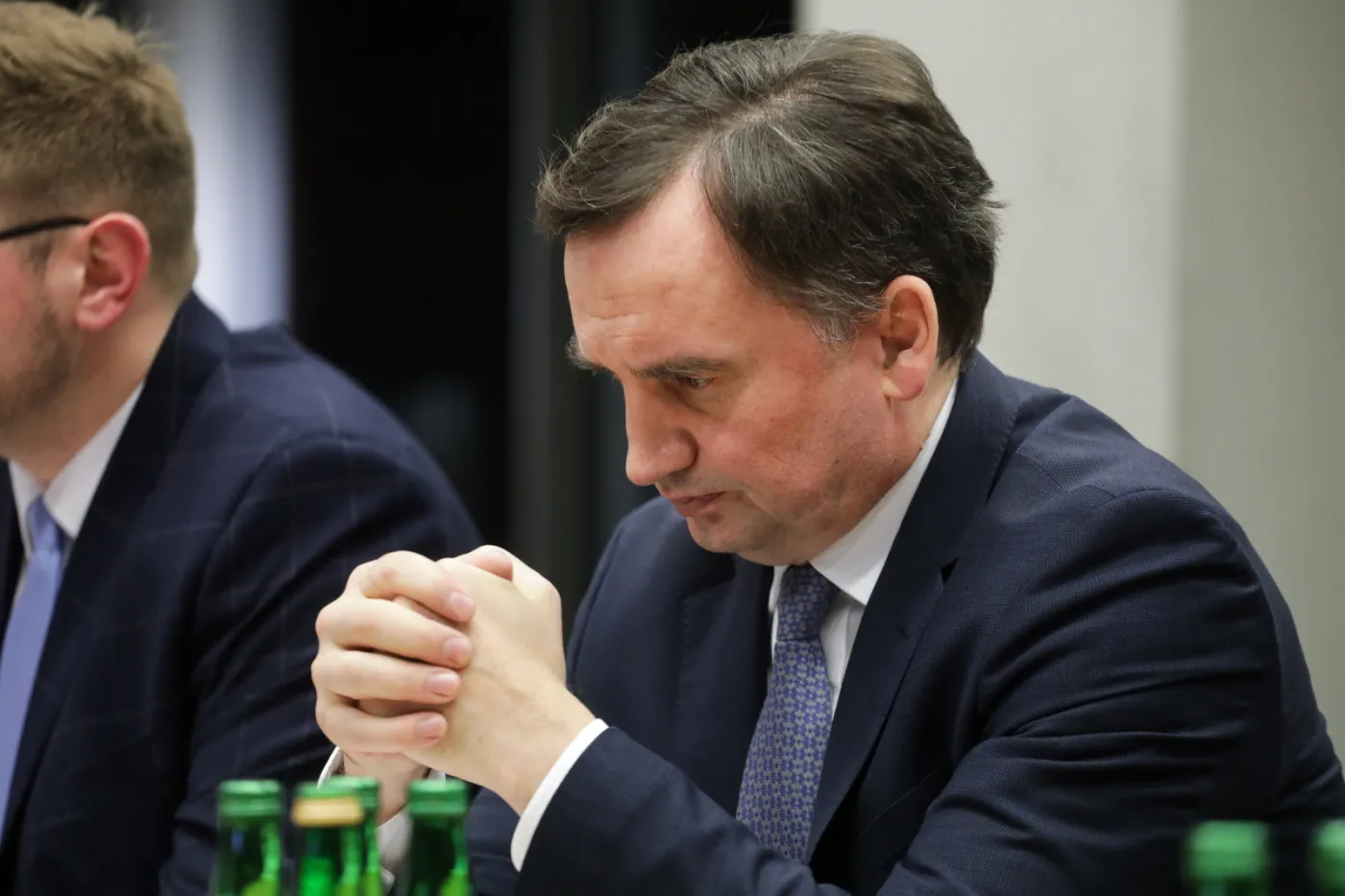 Sądne posiedzenie. Jak daleko nam do pieniędzy z KPO? [OPINIA]