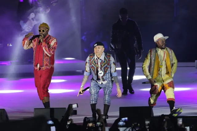 Zwrot akcji. Black Eyed Peas gwiazdą TVP na "Sylwestrze Marzeń z Dwójką"