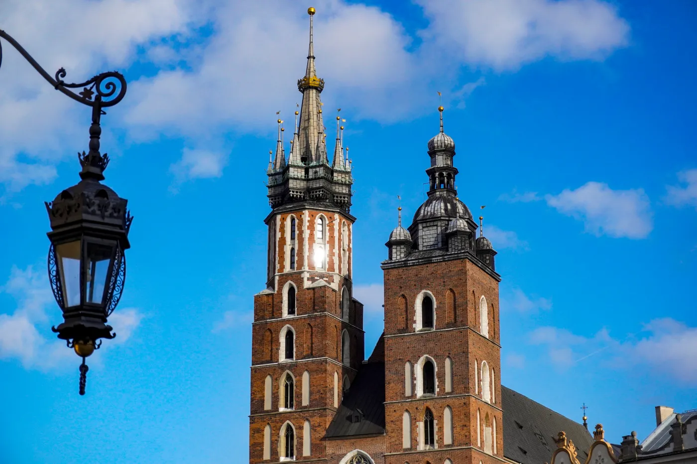 "Drobny, bezkosztowy gest" w rocznicę inwazji na Ukrainę? Prezydent Krakowa zadecydował