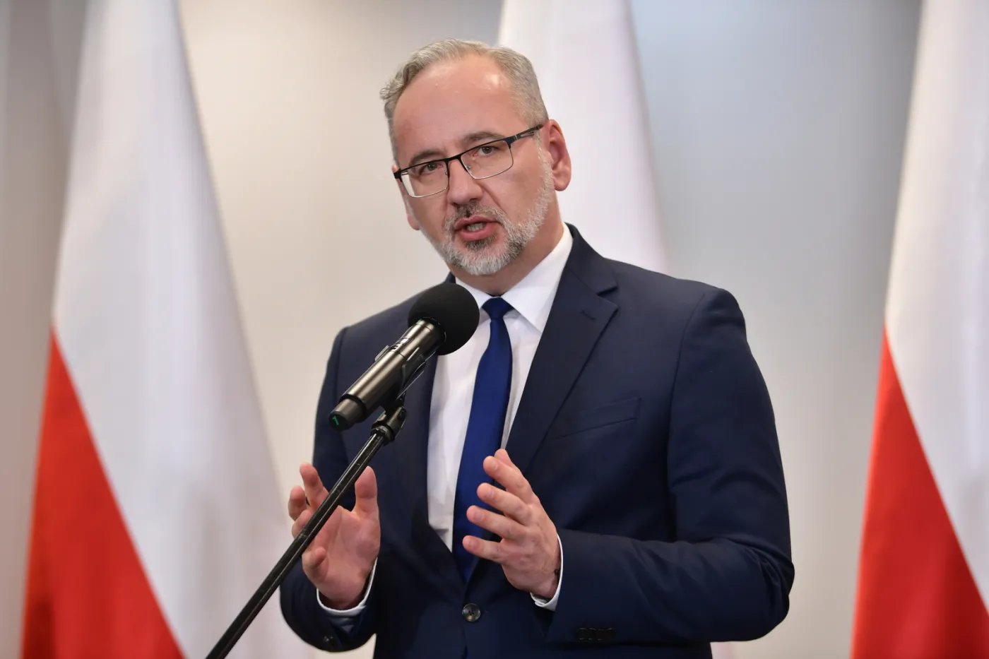 Piąta dawka szczepienia przeciw COVID-19. Niedzielski podał ZASADY
