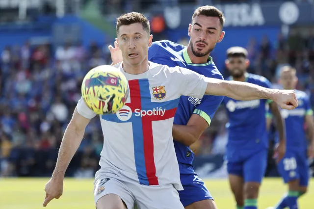 Robert Lewandowski zaprzepaścił doskonałą okazję.Barcelona trwoni przewagę nad Realem