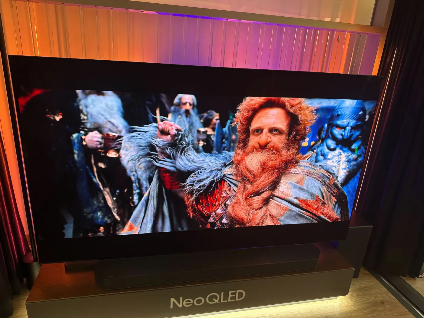 Oto najsmuklejszy telewizor Samsunga. Nowy OLED będzie w tym roku jeszcze większy