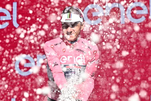 Remco Evenepoel pierwszym liderem Giro d'Italia
