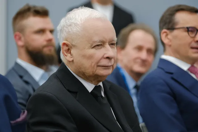 PiS nawet z Konfederacją bez większości w Sejmie. NOWY SONDAŻ