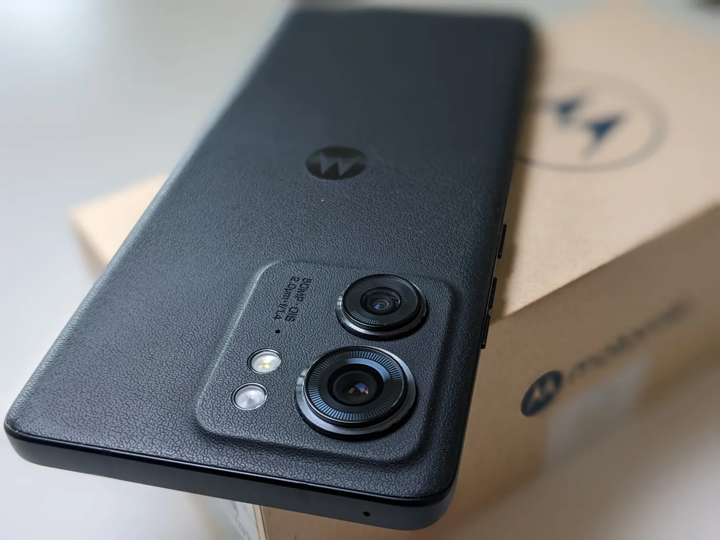 motorola edge 40