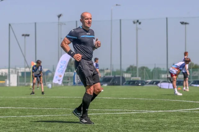 Ministerstwo Sportu będzie bronić sędziego Szymona Marciniaka. "To manipulacja"