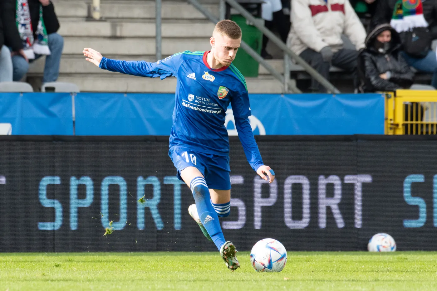 Maxime Dominguez nowym piłkarzem Rakowa Częstochowa