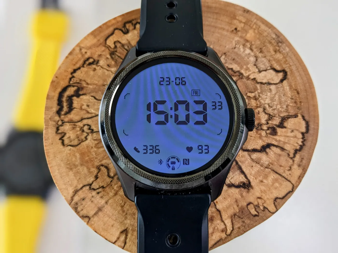 TicWatch Pro 5