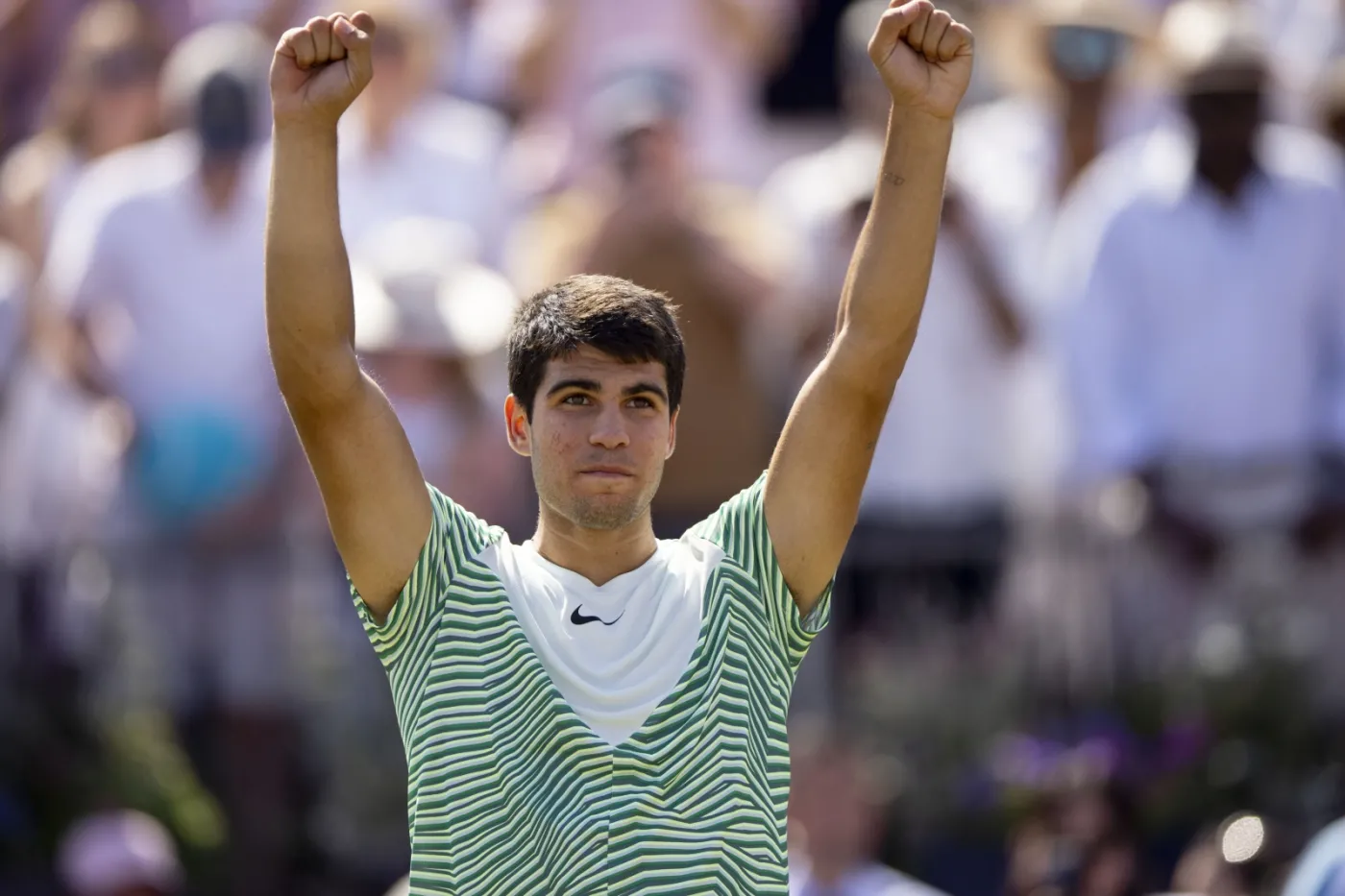 Alcaraz prowadzi w rankingu ATP. Hurkacz spadł na 18. lokatę