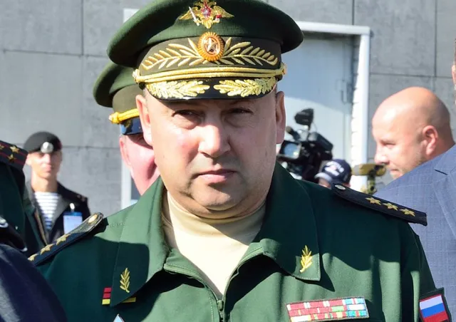 ISW: Putin pozwolił wycofać się z Chersonia, ale postawił warunek. Teraz Surowikin musi go spełnić