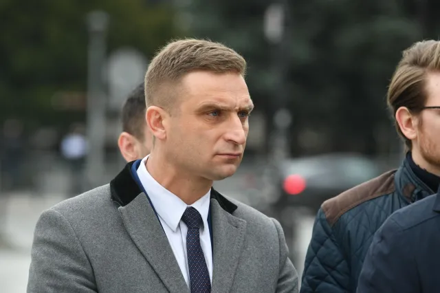Bąkiewicz wystartuje z listy PiS. Suski: Zgłosiła go Suwerenna Polska