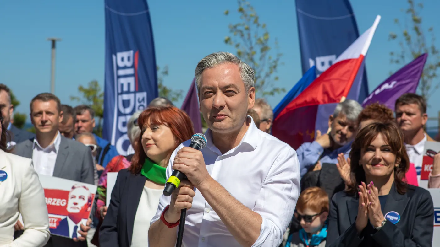 Wybory kopertowe. Biedroń: Składam zawiadomienie do prokuratury na premiera