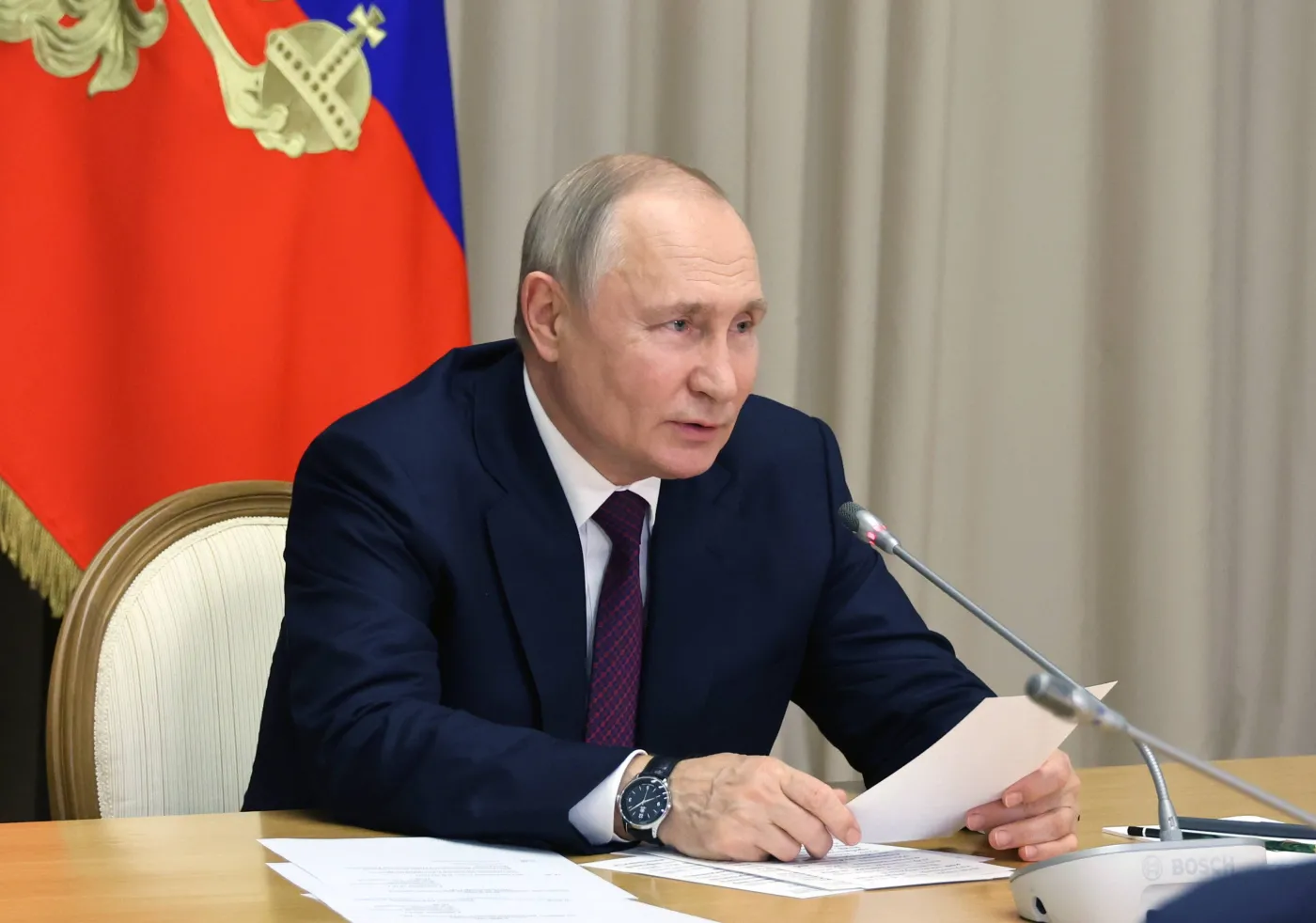 Putin osobiście poprowadził lekcję. Brytyjski wywiad o przewrocie w szkołach w Rosji