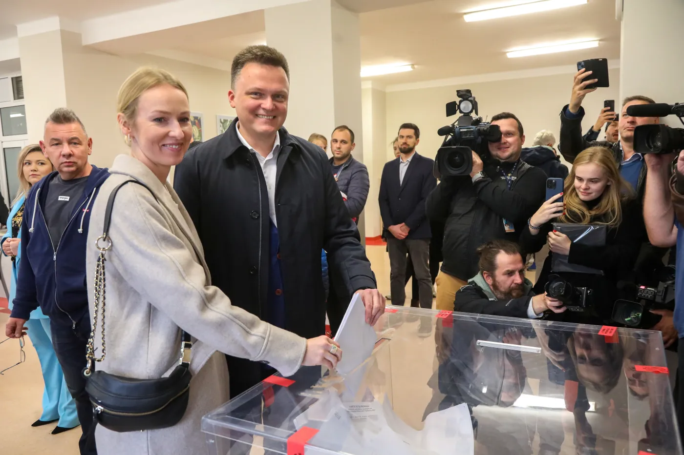 Szymon Hołownia, Urszula Brzezińska-Hołownia