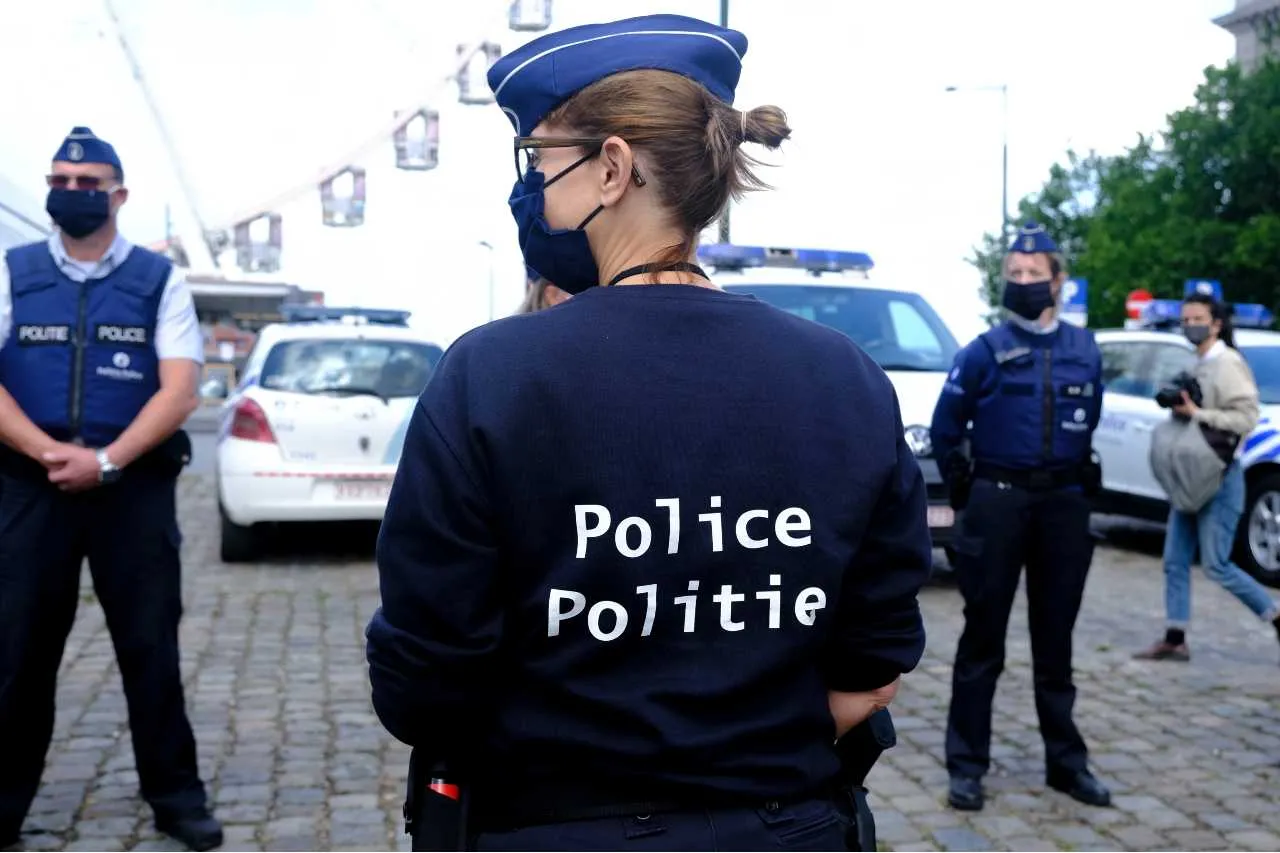 Akcja belgijskiej policji. Trzynastu członków "grupy antwerpskiej" w areszcie