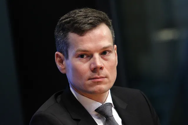 Jastrzębski nieodwoływalny? Szef KNF: Przepisy są jednoznaczne...
