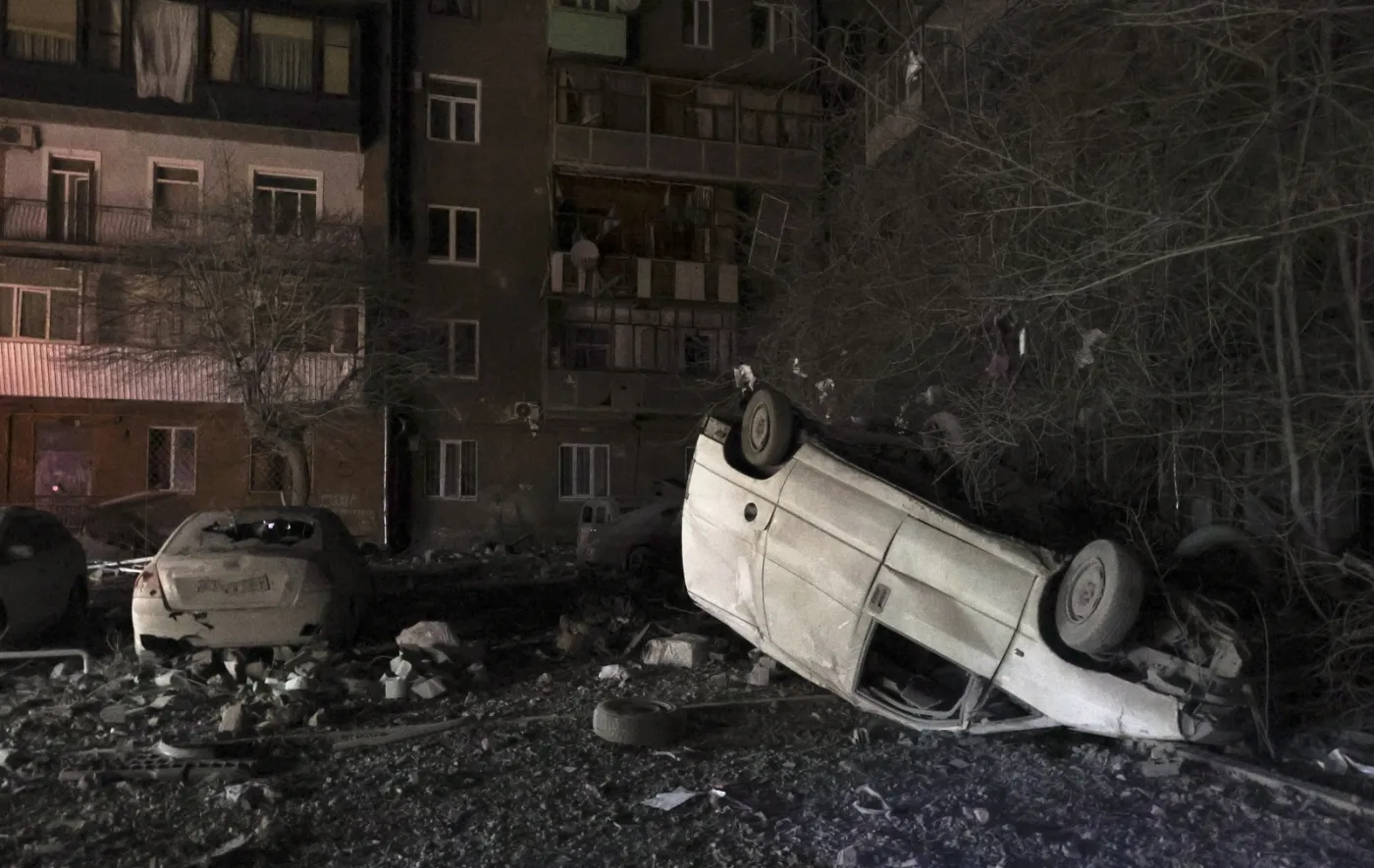 Sztab Ukrainy: Rosjanie najsilniej atakują na kierunkach awdijiwskim i marjinskim