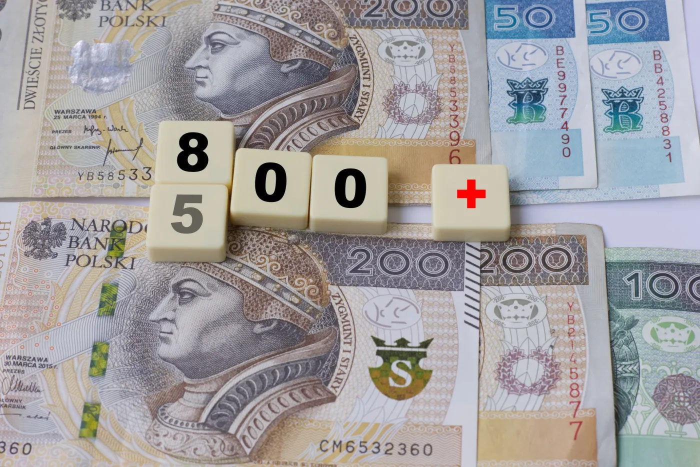 Ważny komunikat ZUS. Złe wieści dla części rodziców