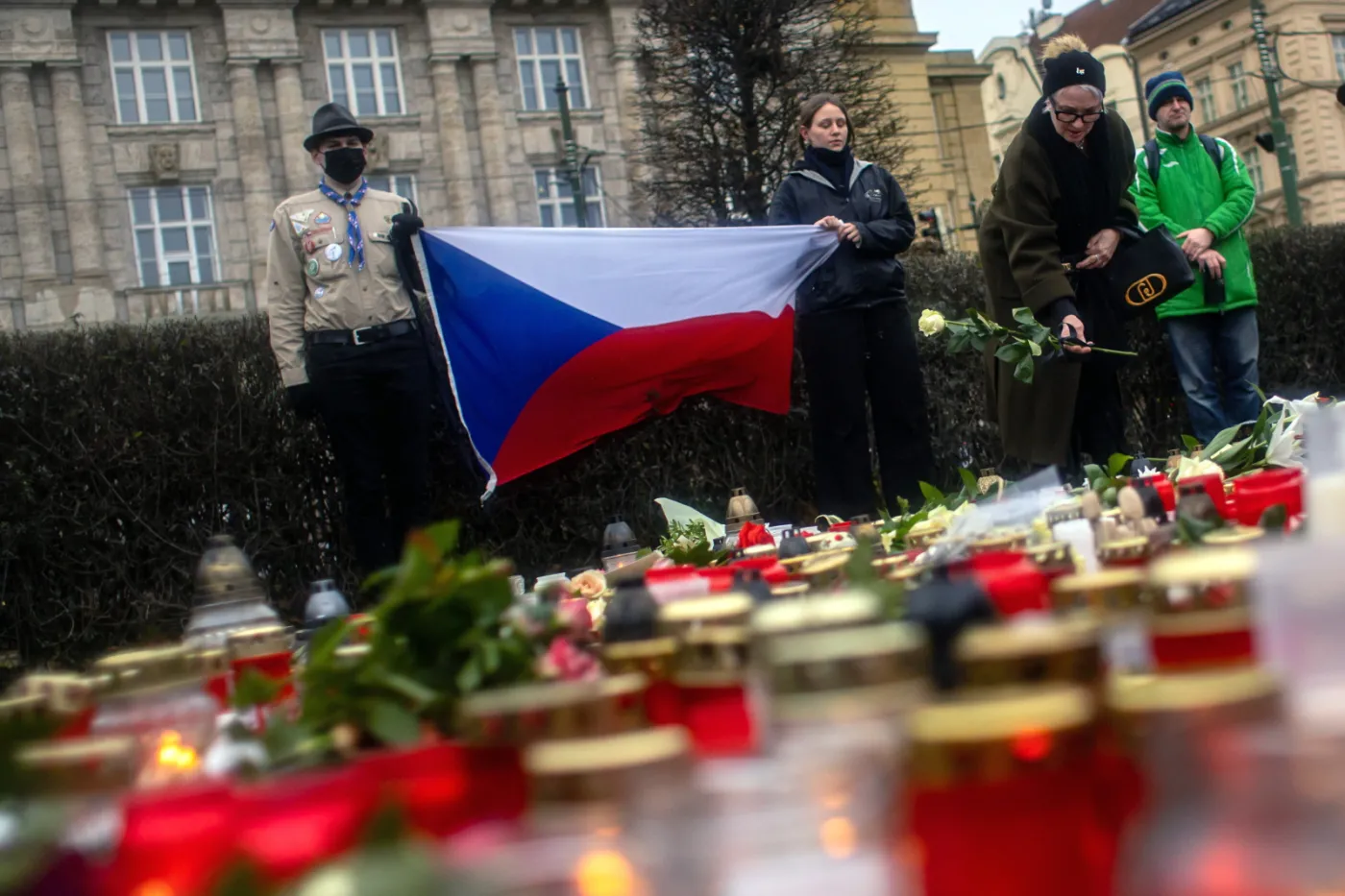 Strzelanina na Uniwersytecie Karola w czeskiej Pradze. Trwa żałoba narodowa