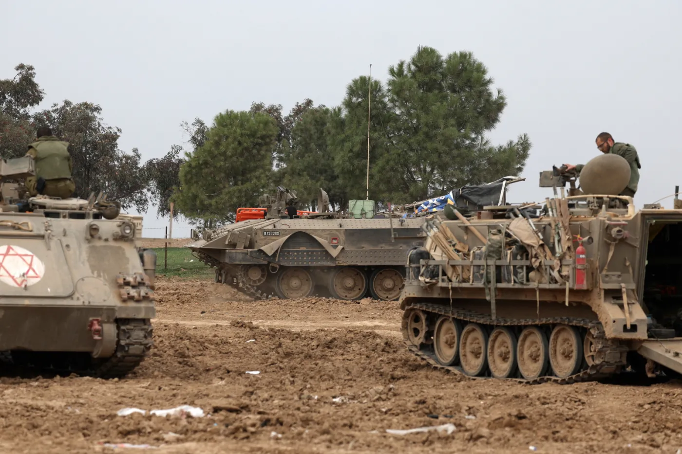 Israeli forces at the Israel-Gaza border