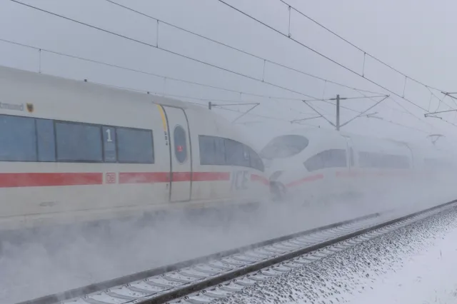 Deutsche Bahn i ich nośne hasło. Zima zaskoczyła kolejarzy i... specjalistów od reklamy