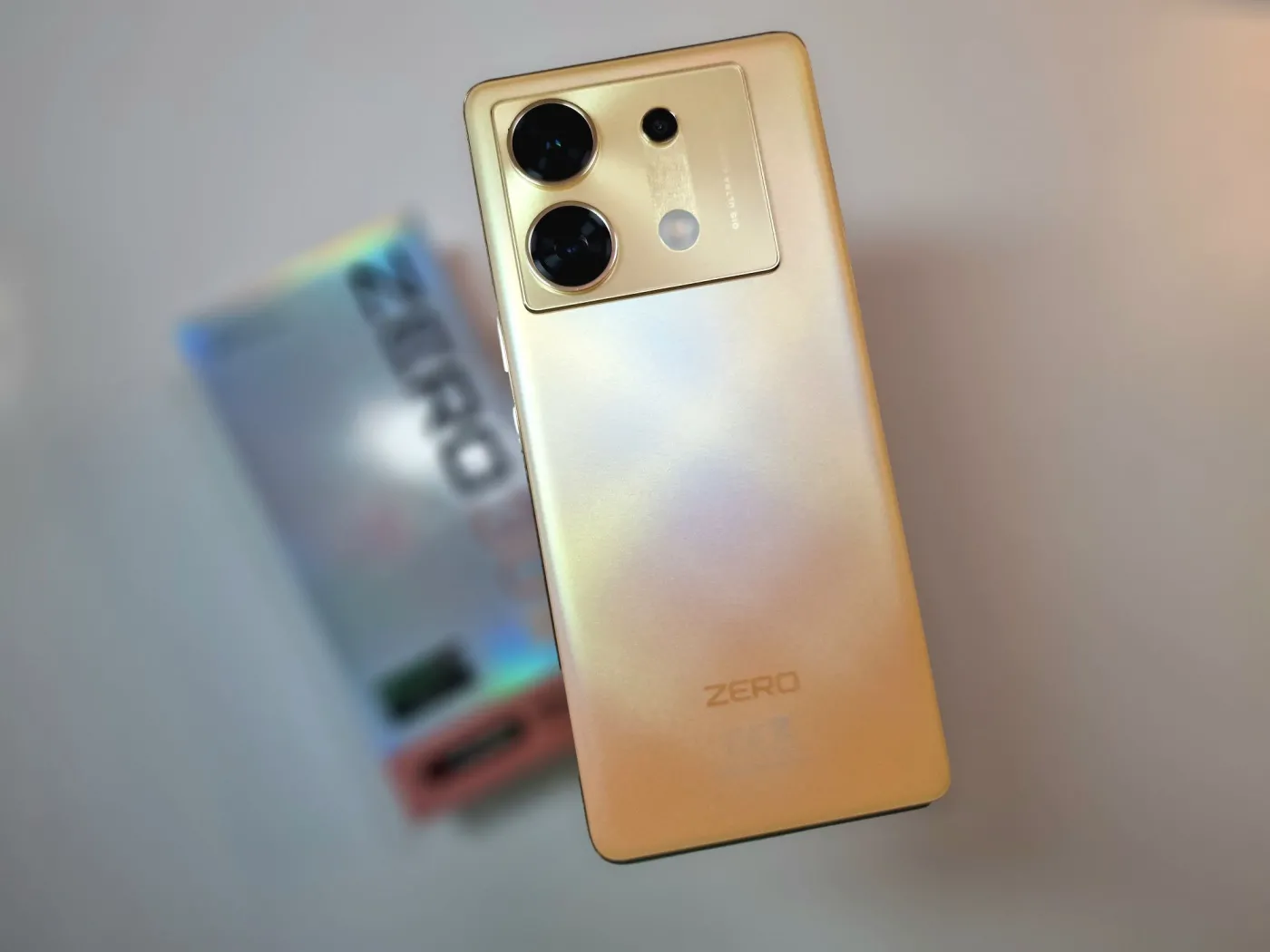 Infinix Zero 30