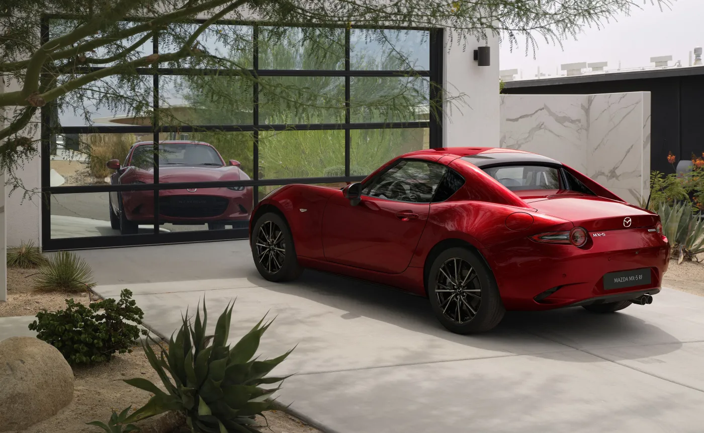 Mazda MX-5 RF 2024
