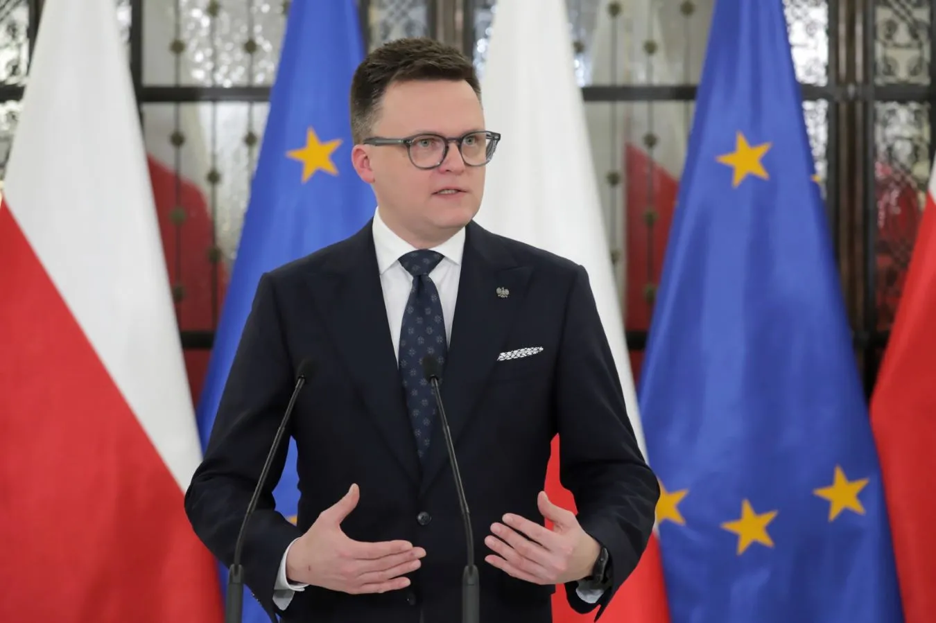 Hołownia: Kaczyński bije dzisiaj w bębenek rosyjskiej propagandy