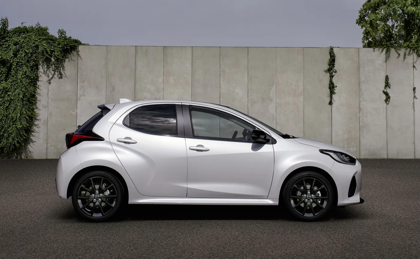 Mazda 2 Hybrid