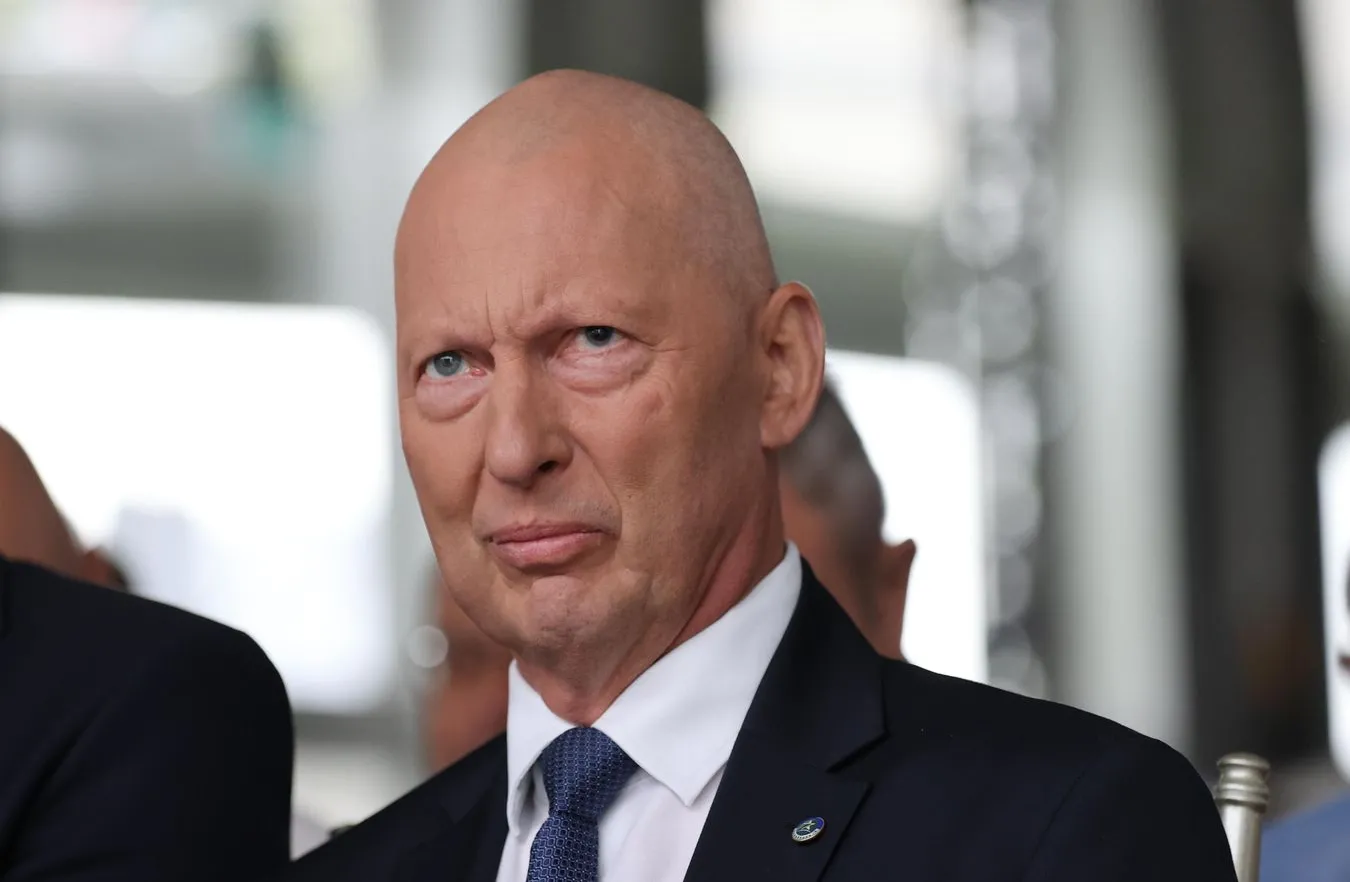 Gen. Różański  o dużym problemie Polski. "Nie wiadomo, kto i za co odpowiada"