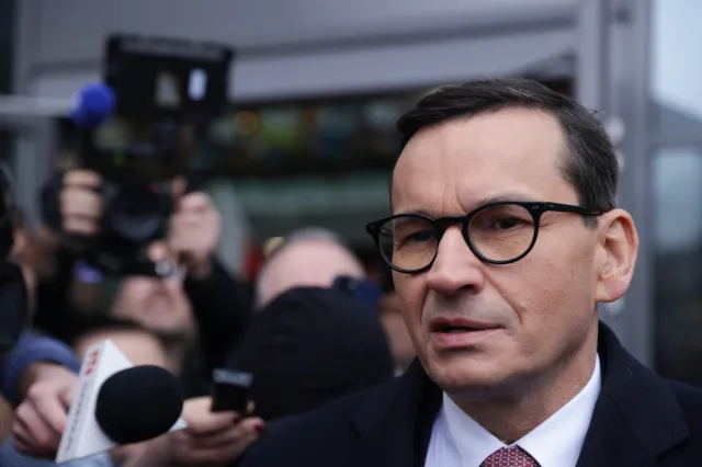 Morawiecki ostrzega protestujących rolników. "Chcą tam wysłać policję z pałami"