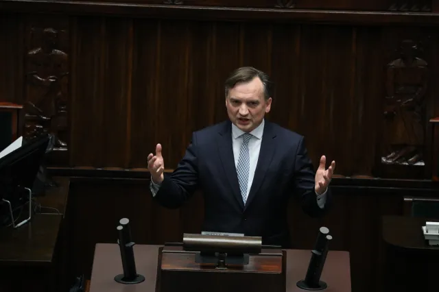 Co ze Zbigniewem Ziobrą? Jacek Ozdoba: Wszystko pokrzyżowała choroba