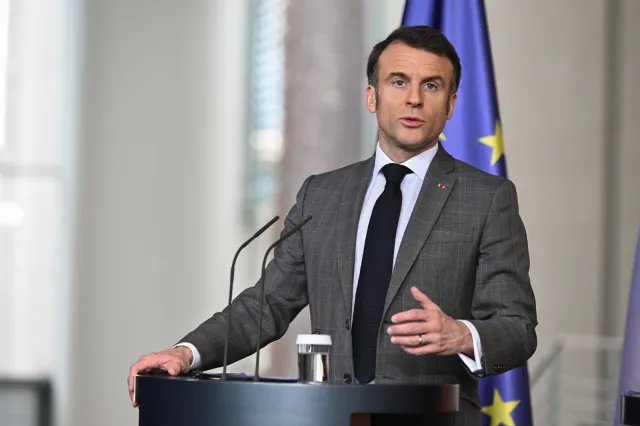 Wojska NATO w Ukrainie? Macron znów się pogrąża, Niemcy wściekłe