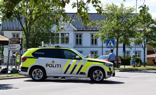 Oslo: Policja zastrzeliła grożącego przechodniom nożownika