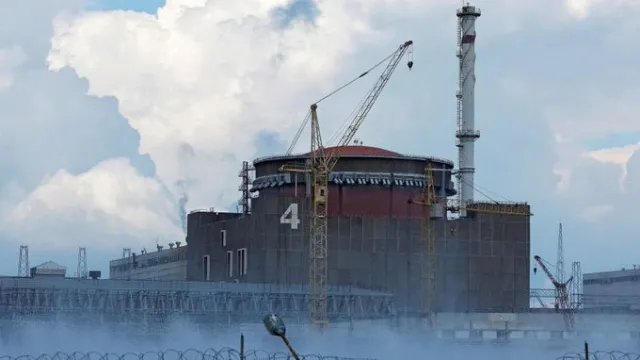Tajemniczy atak dronów w Zaporożu. MAEA: Trzy bezpośrednie trafienia w osłonę reaktora