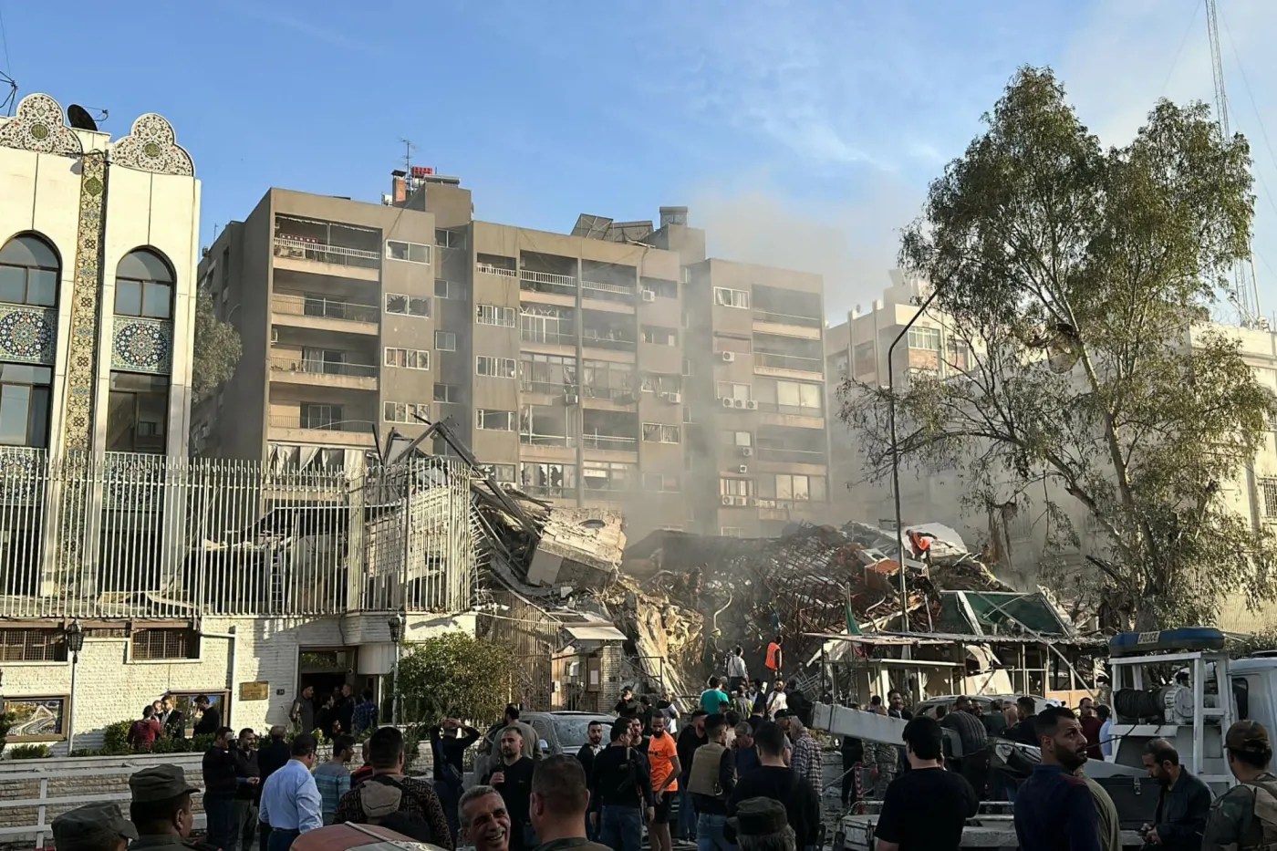 Izrael zaatakował z powietrza irański konsulat w Damaszku. Są ofiary