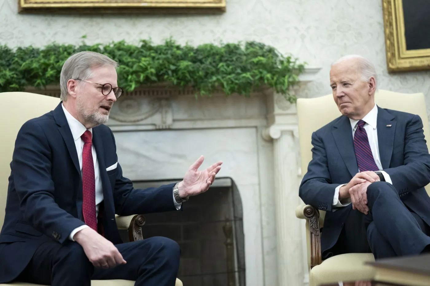 Rosyjskie czołgi w Pradze? "Nie chcę ich nigdy więcej widzieć"