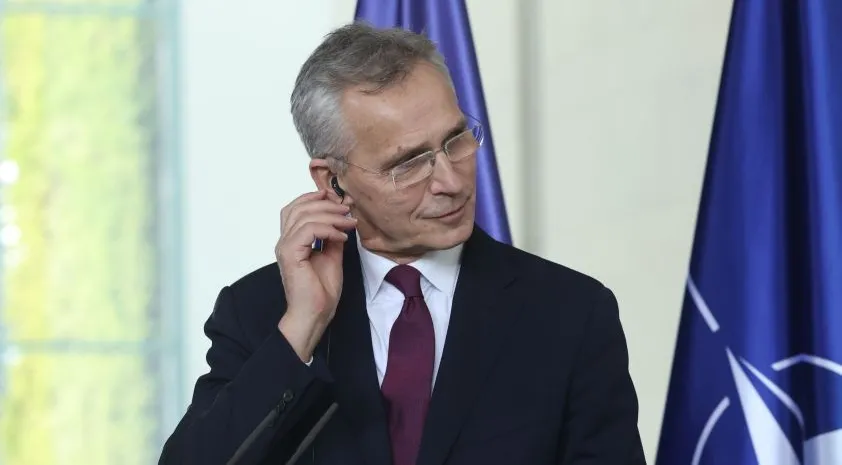 Niezapowiedziana wizyta Stoltenberga w Kijowie. "Jeszcze nie jest za późno..."