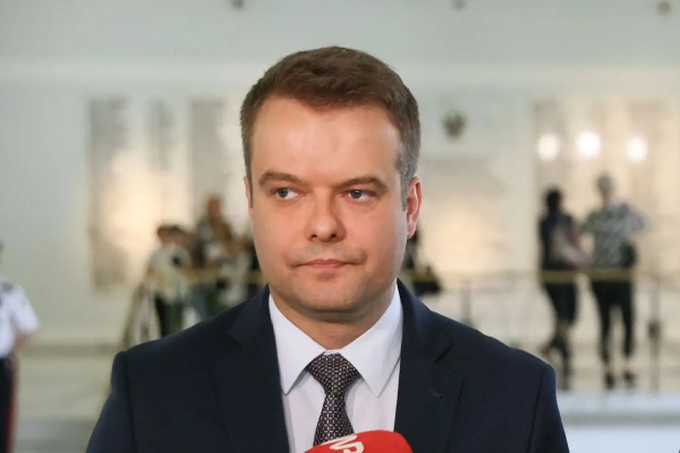 Bochenek przeprosił we wpisie na X. "Bazowałem na własnej interpretacji"