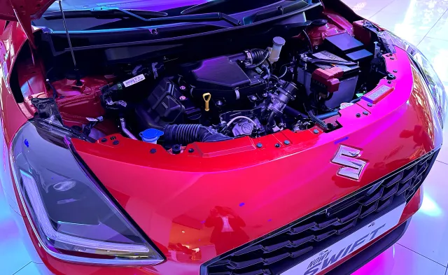 Nowe Suzuki kradnie show i znika w ciemno. Cena? Prosty silnik 1.2 hitem