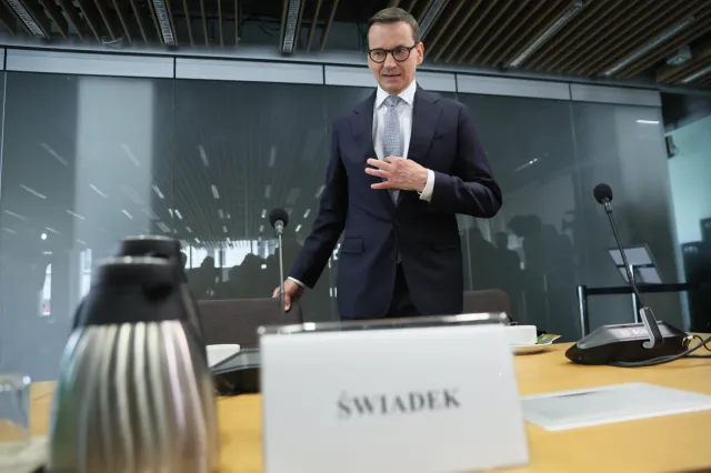 Morawiecki przed sejmową komisją śledczą ds. wyborów korespondencyjnych [relacja, live]