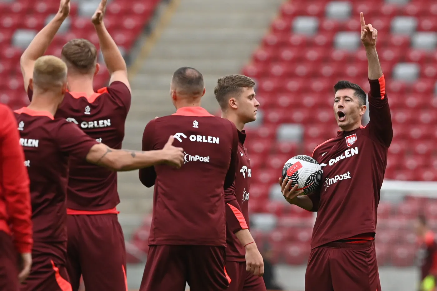 "Na niemieckiej ziemi pokażemy polską siłę". Tak brzmi nieoficjalny hymn reprezentacji Polski na Euro 2024