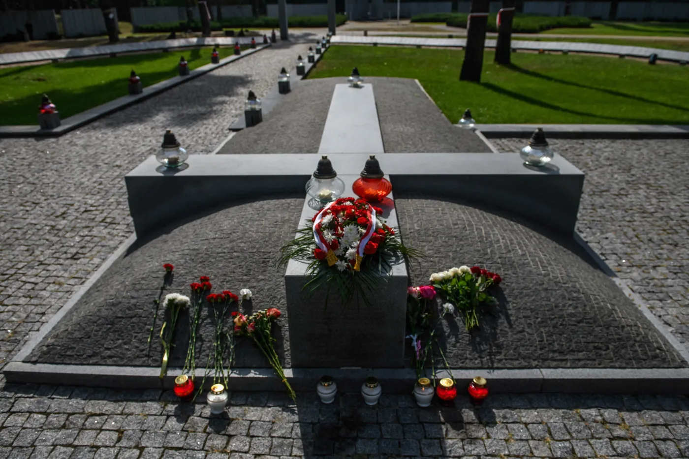 Rosyjska rakieta o mały włos nie uderzyła w polski cmentarz. Zabrakło 30 metrów