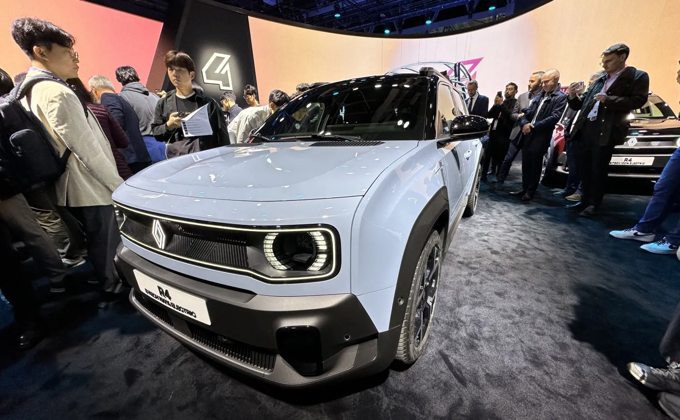 Nowe Renault R4