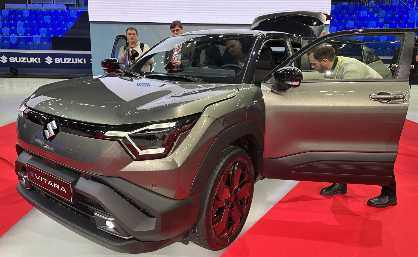 Nowy SUV Suzuki wjeżdża do Polski. Ma 184 KM i zaskakuje stylem. Ile kosztuje?