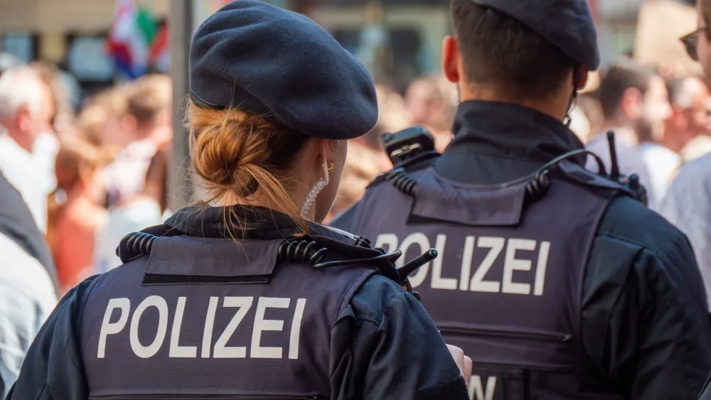 Miał zabić jednym ciosem karate. Niemiecka policja szuka Polaka